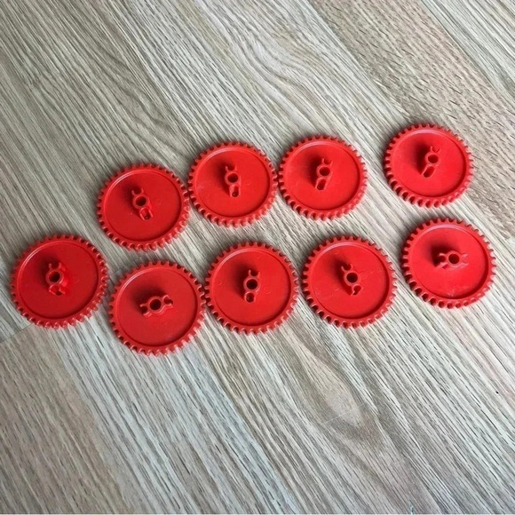 9 K'nex Red Gears Knex Screamin Serpent Roller Coaster Standard Replacement - Picture 1 of 2